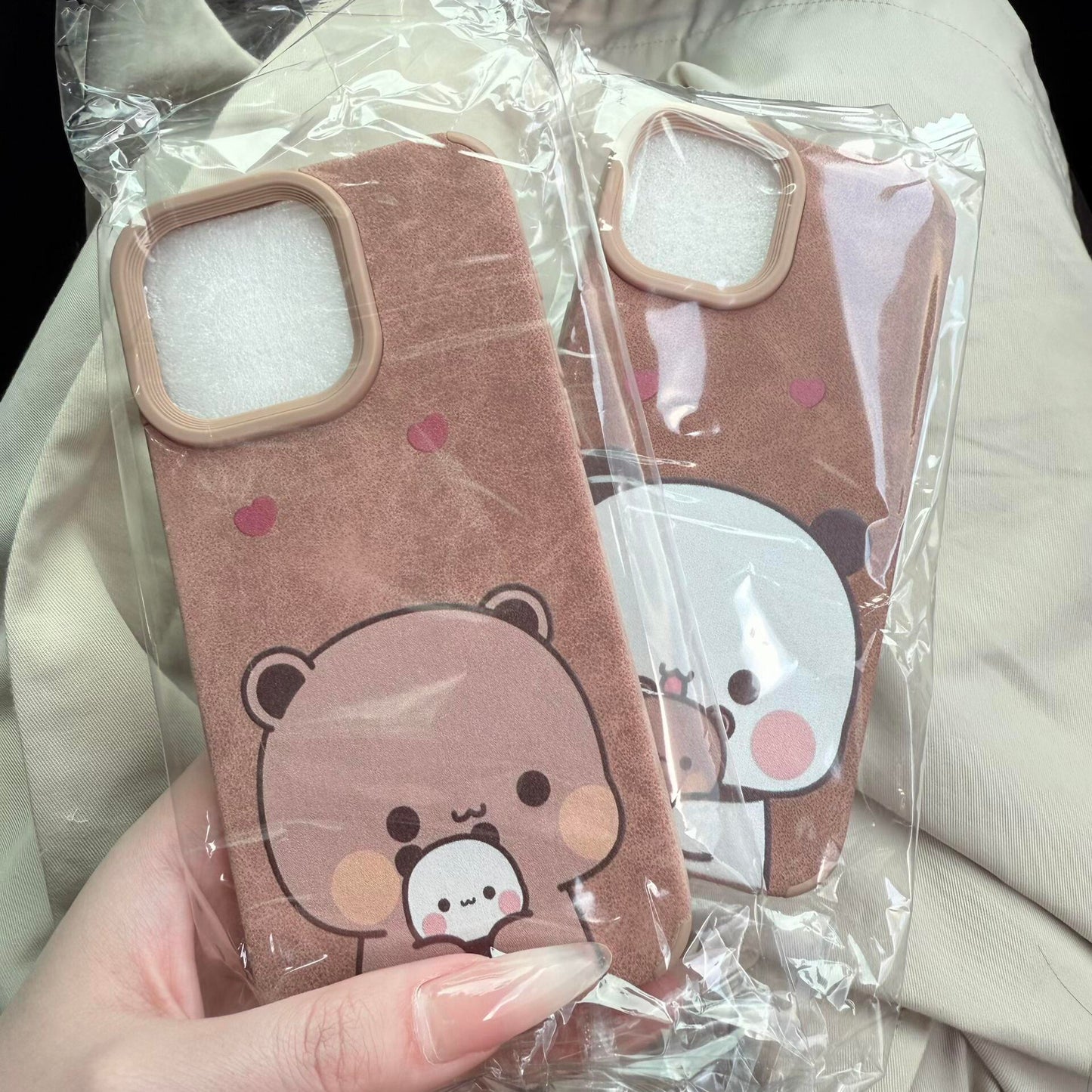 情侣翻毛皮手机壳 Couple Phone Case🤎