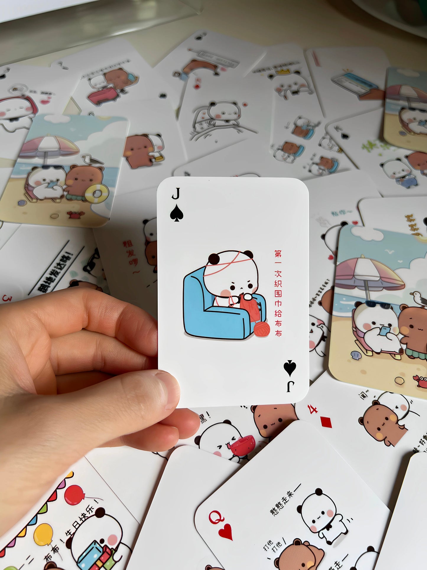 口袋铁盒扑克牌 Pocket Size Tin Box Playing Cards 🃏🐻